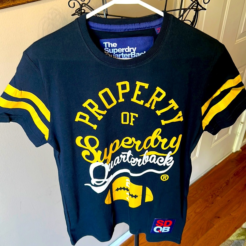 Superdry Black and Yellow Short Sleeve Graphic Tee